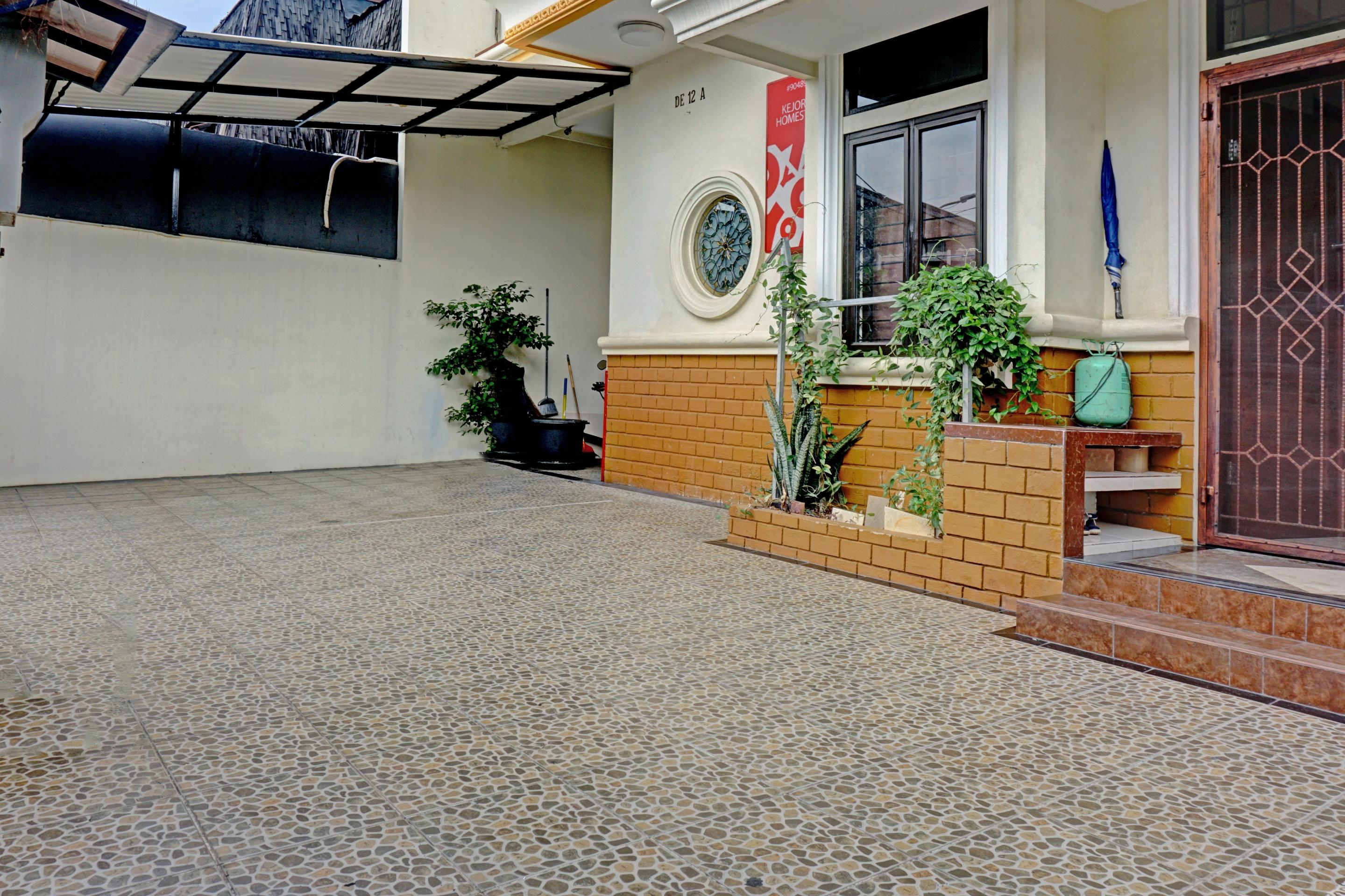 Kejora Homestay Jakarta Eksteriør billede