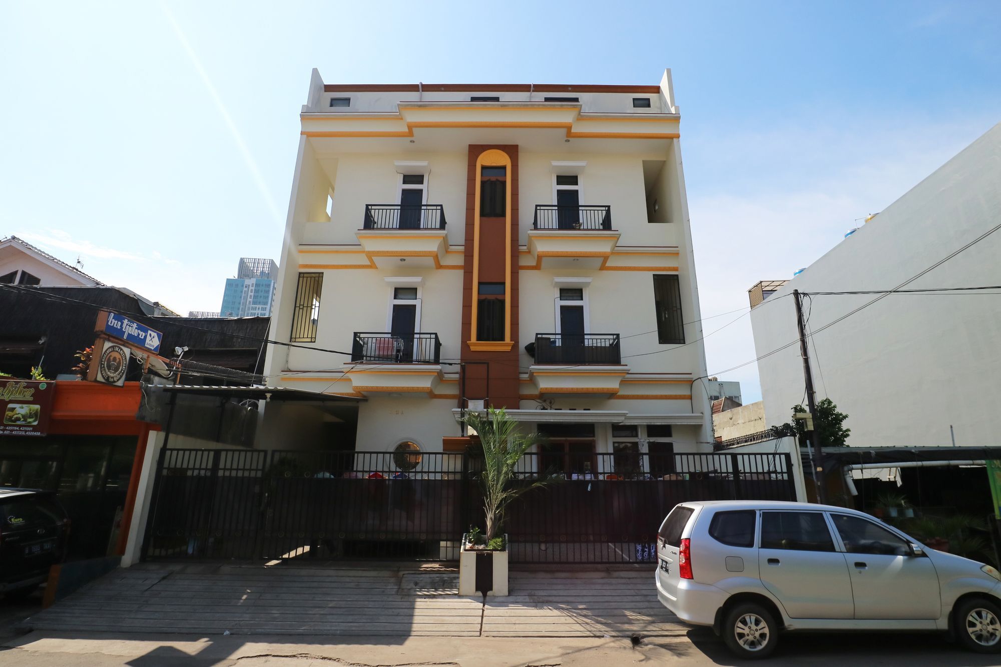 Kejora Homestay Jakarta Eksteriør billede